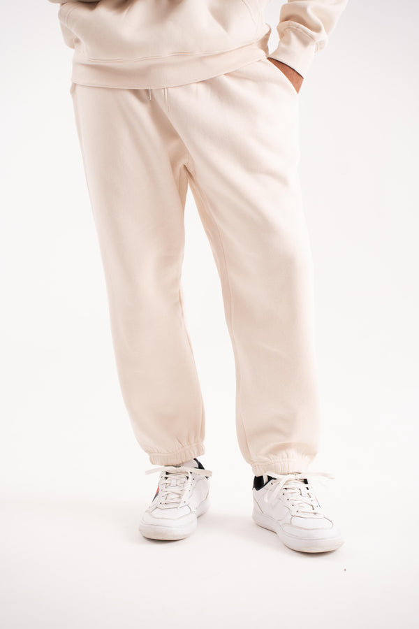 Jogger Pants in Milky