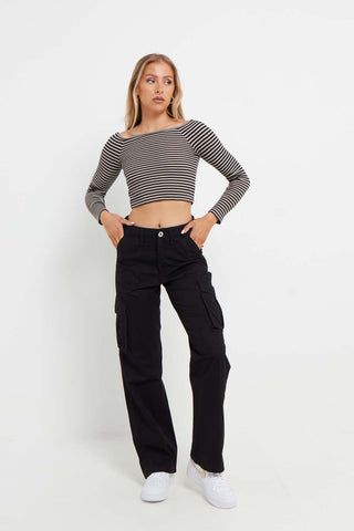 Adjustable waist wide-leg cargo pants in Black