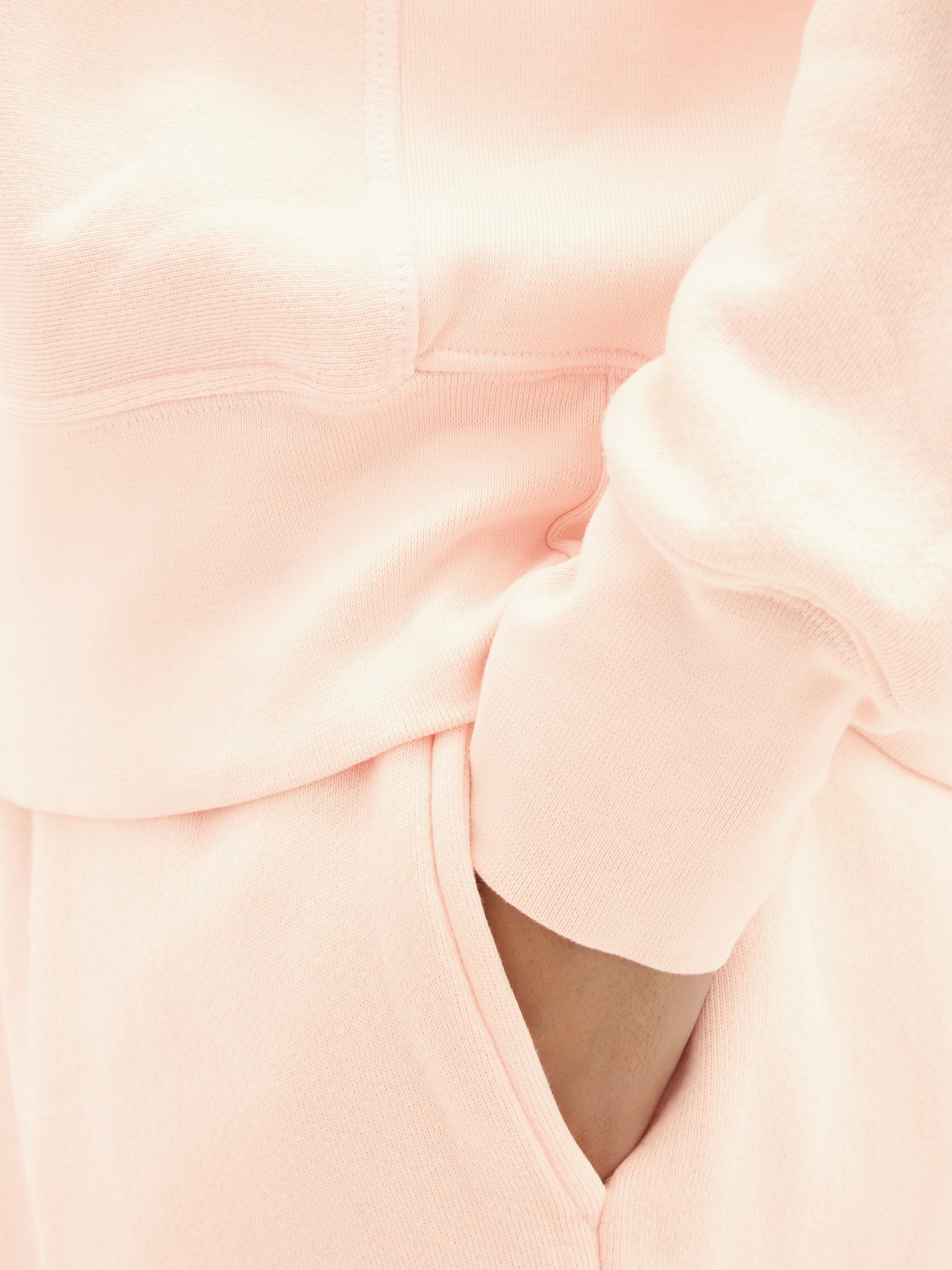 Brushed-back sweatshirt in Blush Pink - Lahori Athleisure (7153443635353)